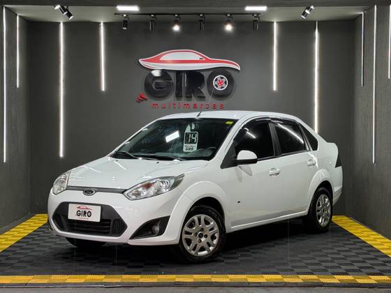 FORD FIESTA 1.6 ROCAM SE 8V FLEX 4P MANUAL